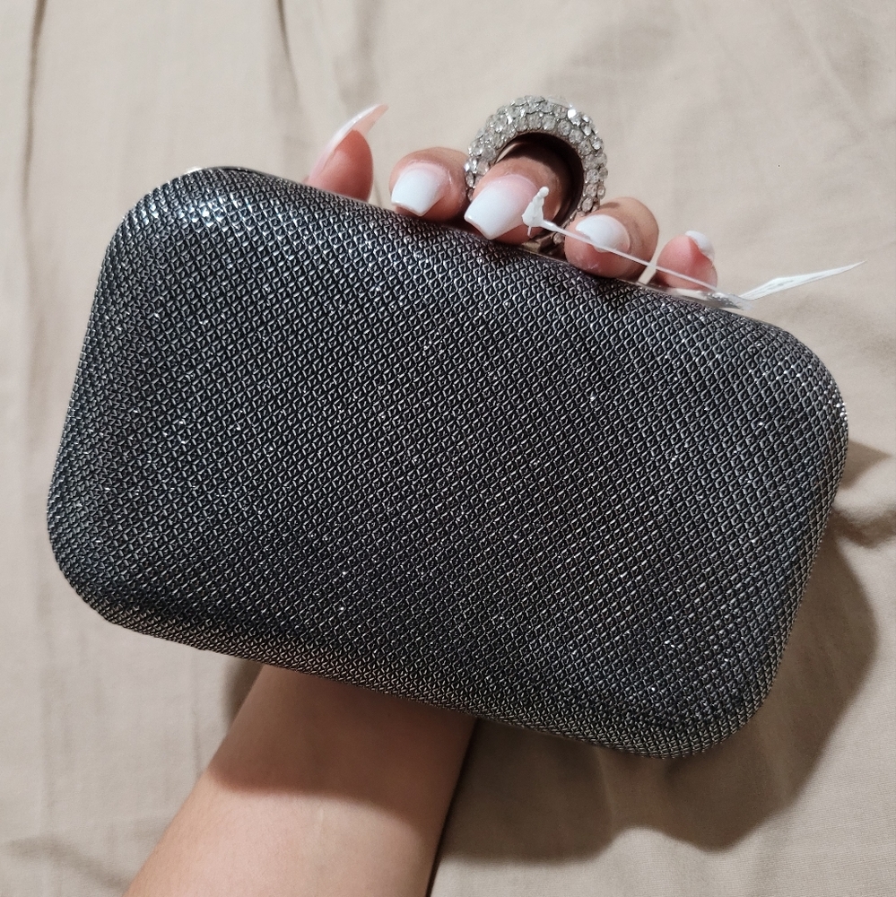 Hand Clutch
